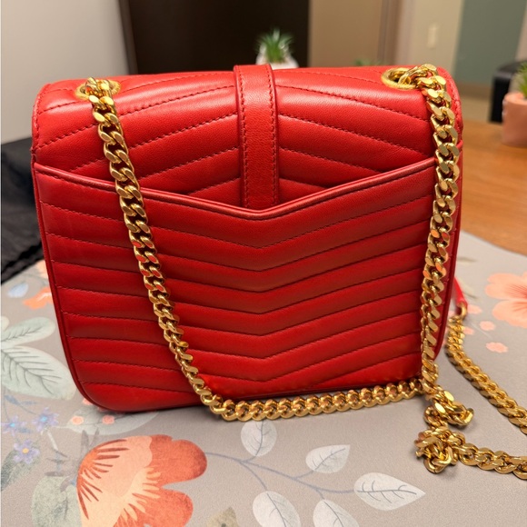 Yves Saint Laurent Red Crossbody Bag with Gold Chain - Picture 5 of 6